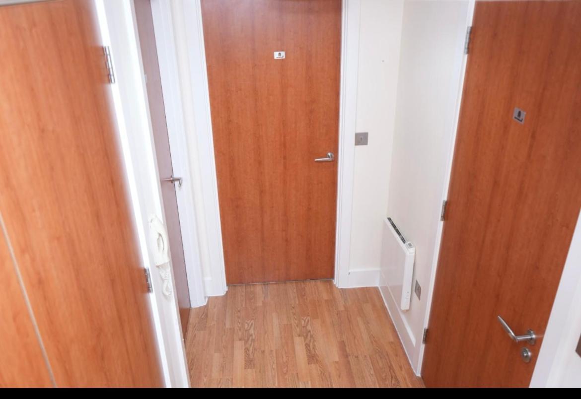 Luxury Arcadian Apartment *