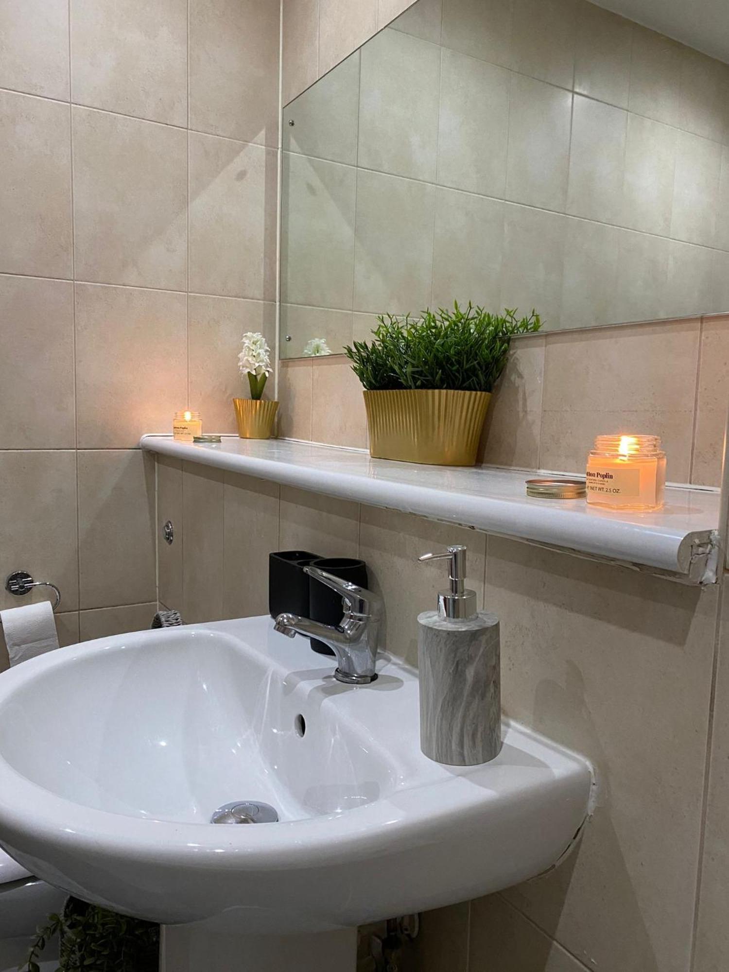 Luxury Arcadian Apartment